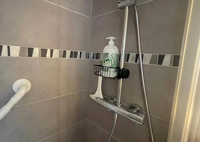 2 Pieces Ensoleille Acces Direct Lejlighed *